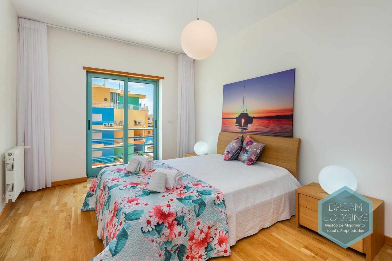 Marina View - Dream Lodging Apartment Albufeira Ngoại thất bức ảnh