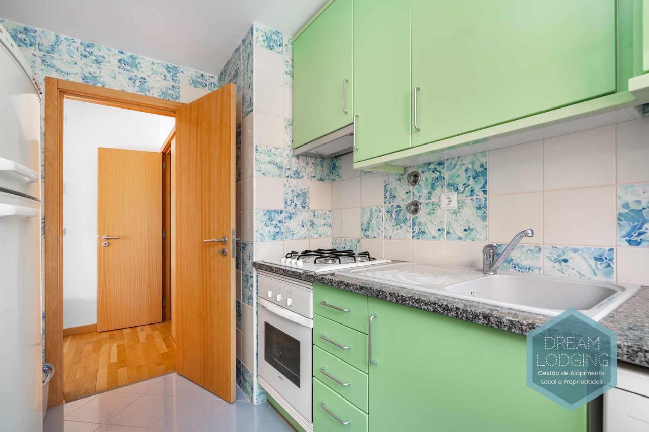 Marina View - Dream Lodging Apartment Albufeira Ngoại thất bức ảnh